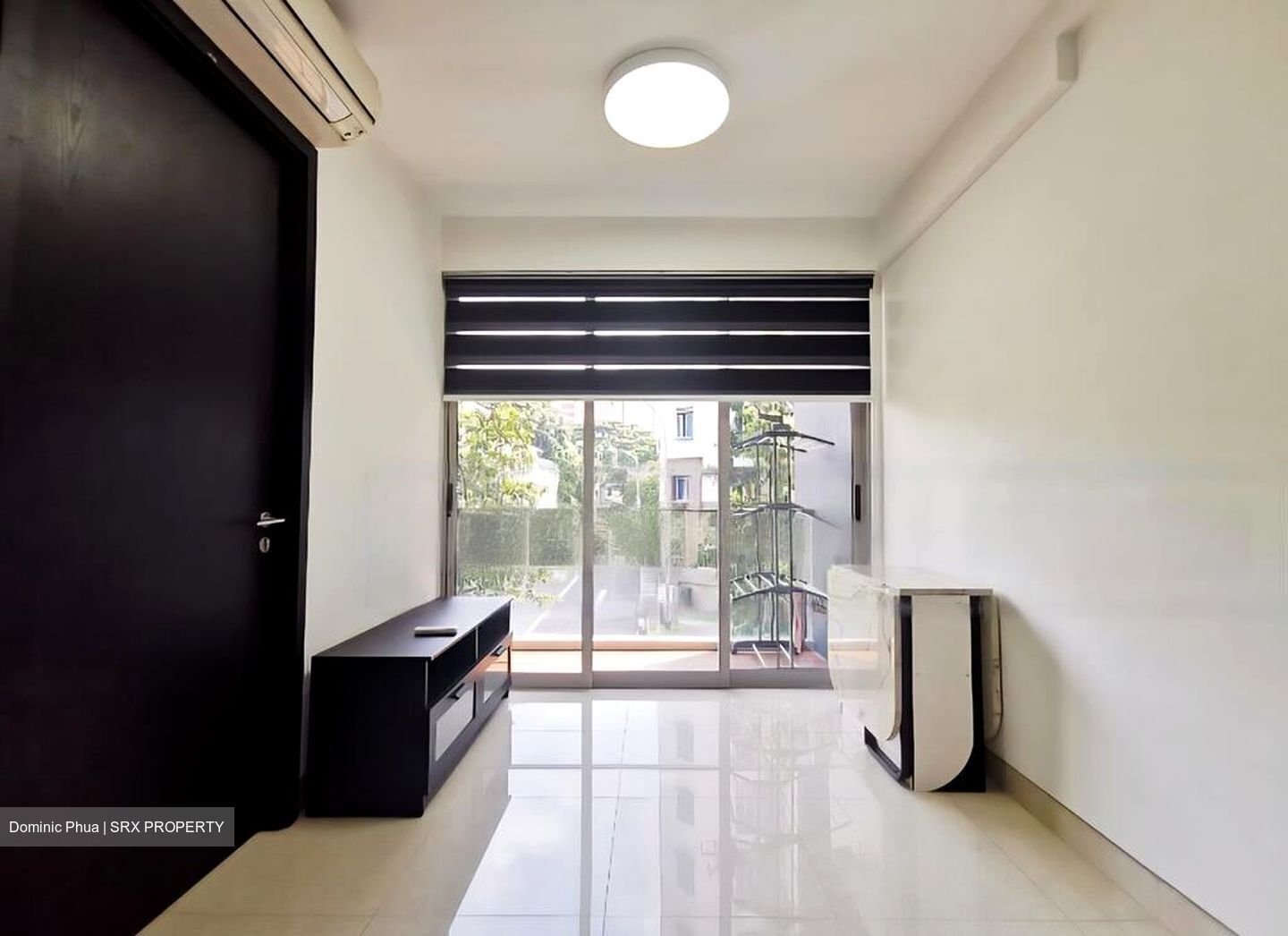 Centra Residence (D14), Apartment #464986371